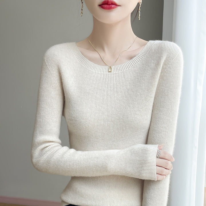 Damen Taillierter Rundhals-Pullover aus fein gerippter Kaschmir‑Optik Echoarchiv