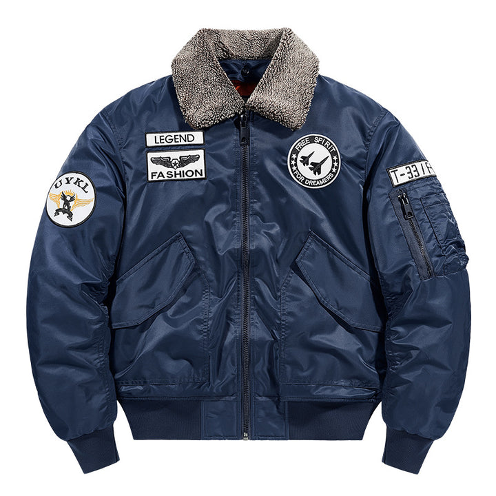 Herren -isolierte Pilot-Aviator-Bomberjacke mit Kunstschaffellkragen, Patches, Applikationen und einer Utility-Tasche am Ärmel Echo Archiv