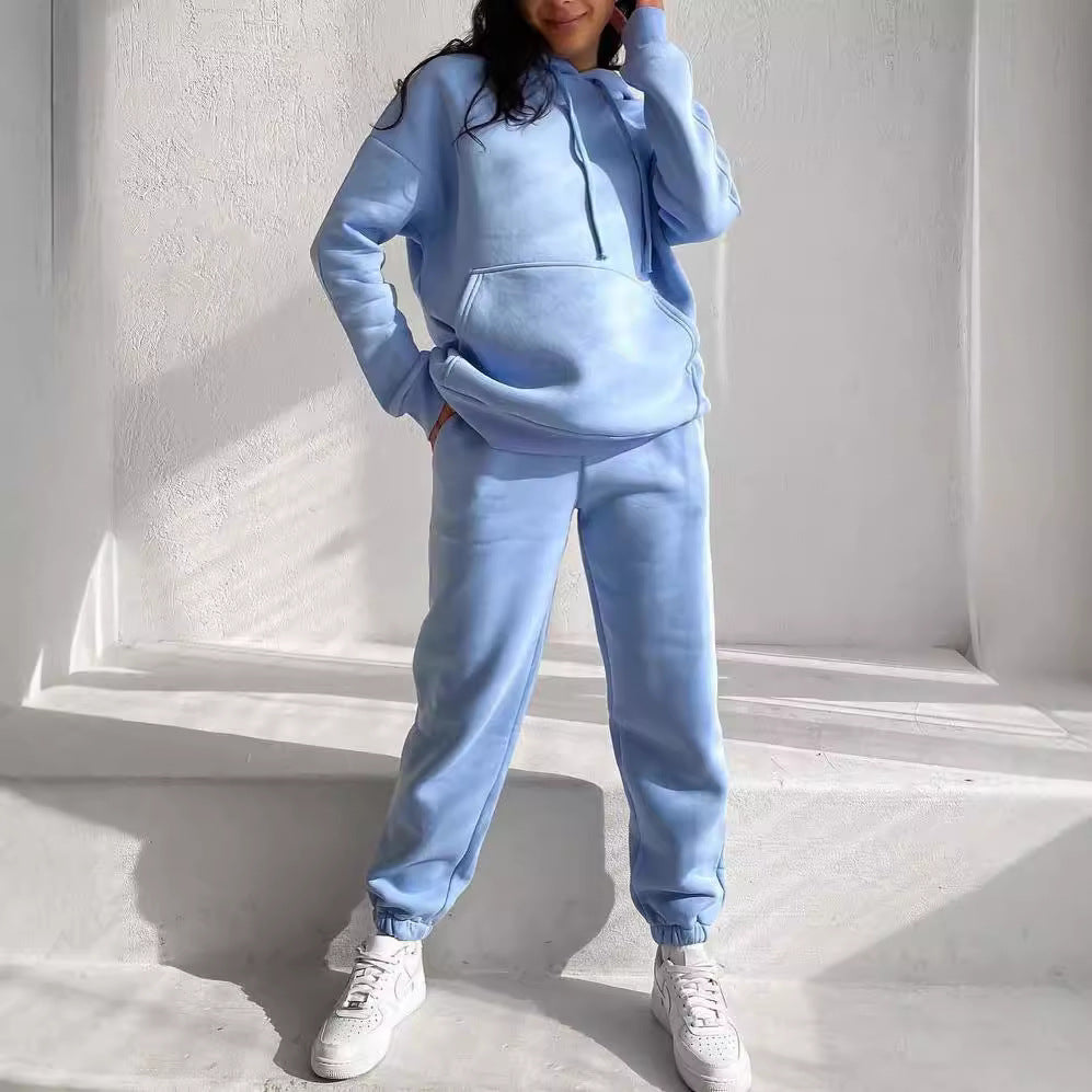 Damen Oversize Loungewear-Set aus weichem Baumwollmischfleece mit Kapuzenpullover und schmal zulaufender Jogginghose Echoarchiv