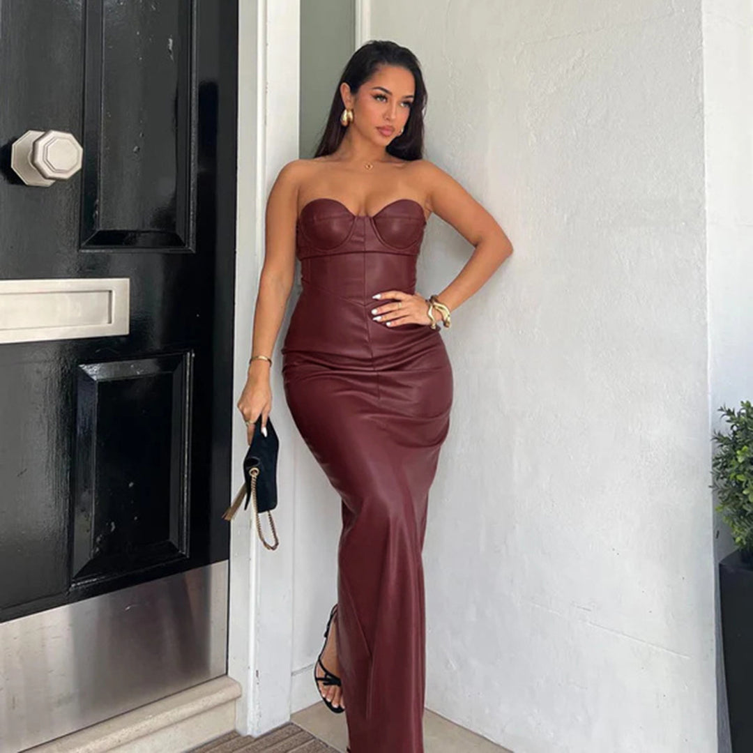 Damen figurbetontes Kunstlederkleid mit herzförmigem Ausschnitt und elegantem Schnitt Echo Archiv