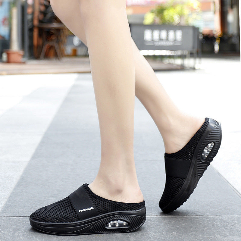 Damen Halbschuh-Slipper mit atmungsaktivem Strickobermaterial, elastischem Mittelfußriemen und Dämpfungssohle – Lioré