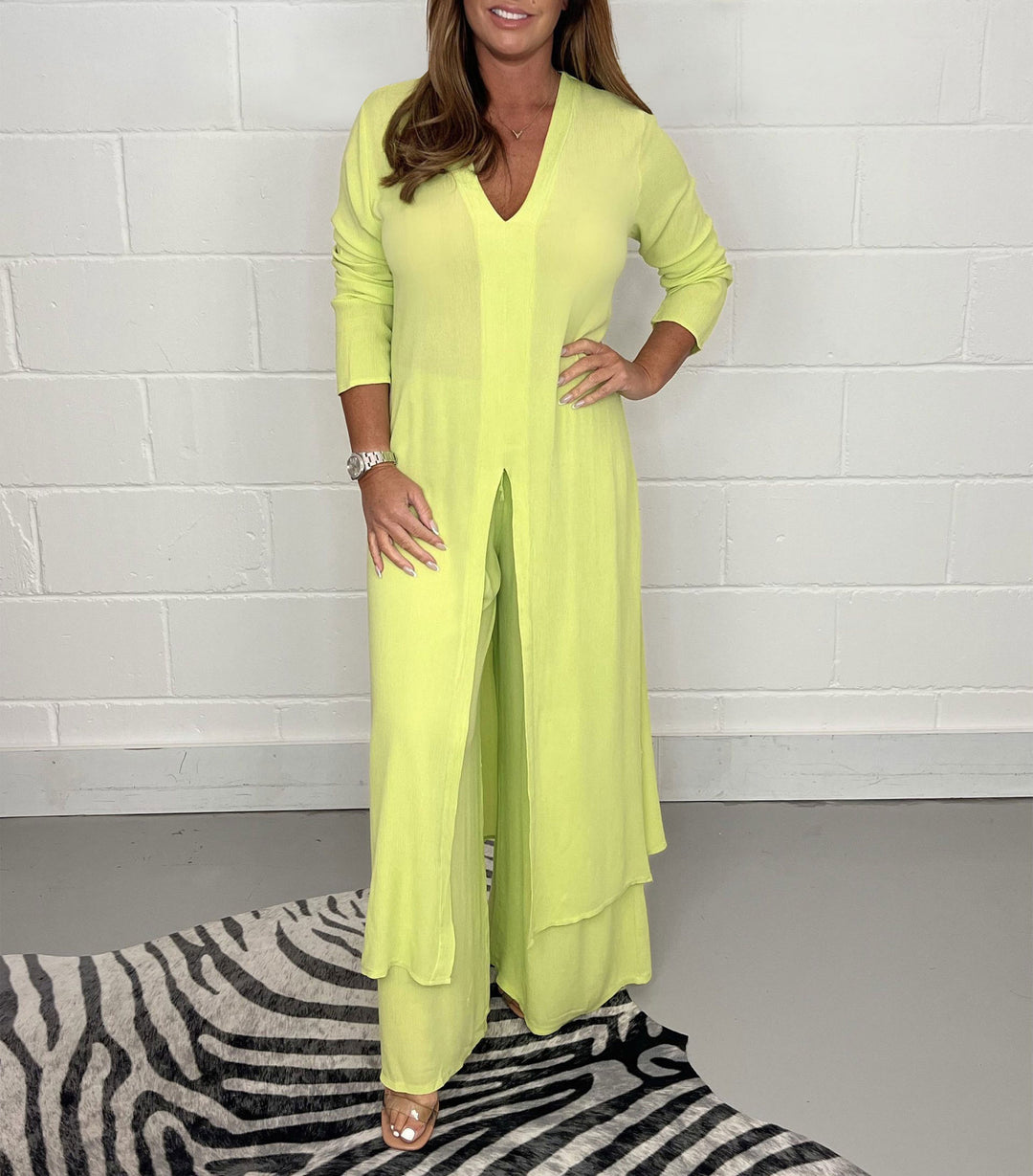 Damen Langes V‑Ausschnitt Tunika‑Kleid mit Frontschlitz und weiter Palazzohose Echoarchiv