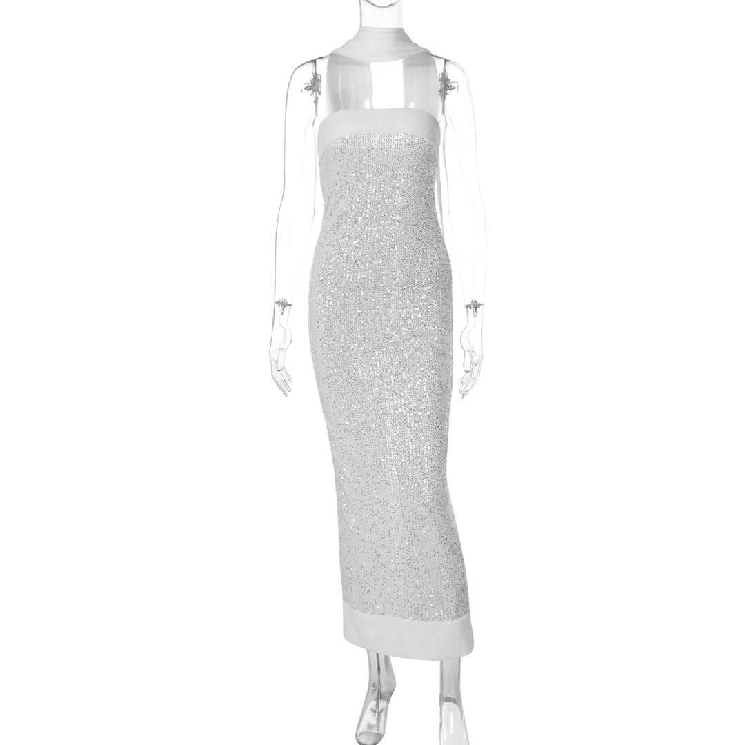 Damen Glamouröses Abendkleid mit schimmernden Pailletten und figurbetonter Silhouette Echo Archiv