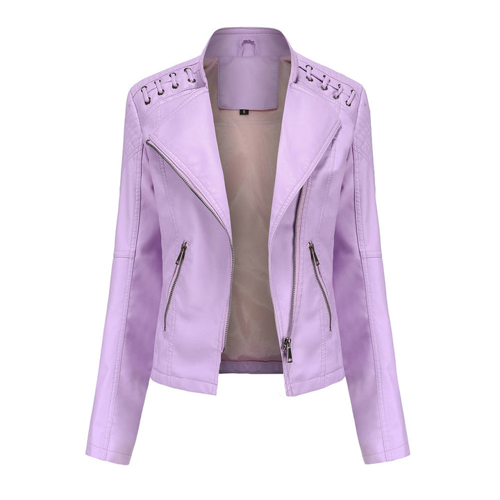 Damen nan kurze Bikerjacke aus Kunstleder mit dekorativen Ösenschnürungen an den Schultern Echo Archiv