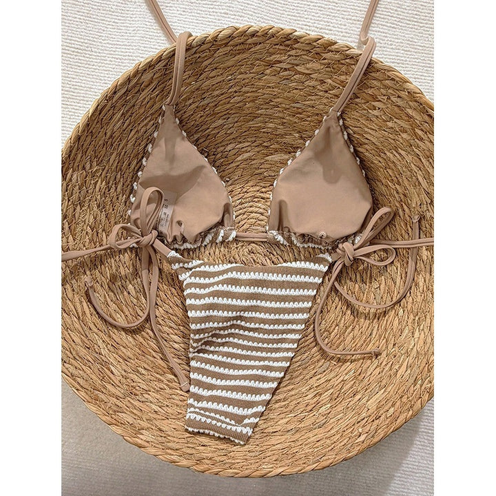 Damen Triangel-Bikini mit modischem Streifenmuster und verstellbaren Bindebändern Echo Archiv