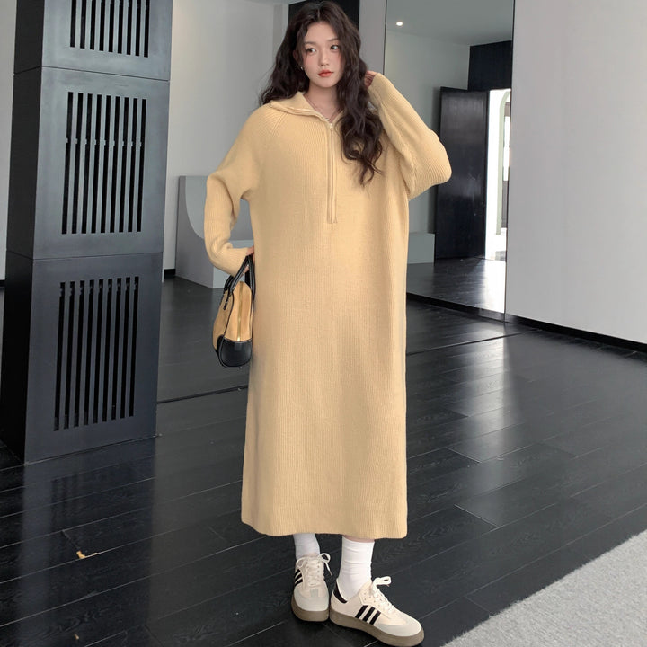 Damen Geripptes Kapuzen-Strickmaxikleid mit halbem Reißverschluss und weitem Fall Echoarchiv