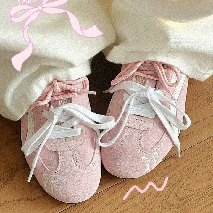 Damen Bequeme Sneaker mit dekorativer Schleife und atmungsaktiver Mesh-Oberfläche Echo Archiv