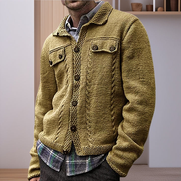 Herren Strickjacke mit Zopfmuster und praktischen Taschen Echoarchiv