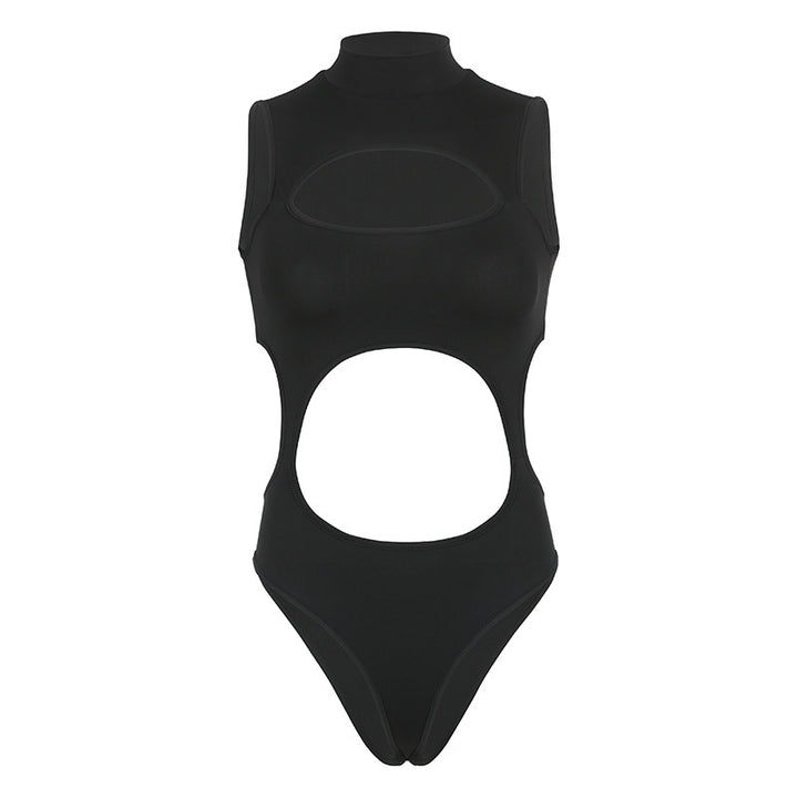 Damen Sportlicher Badeanzug mit hohem Kragen und raffiniertem Cut-Out Echo Archiv