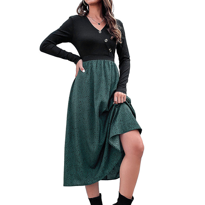 Damen Midikleid mit tailliertem Rippenstrick-Oberteil, V‑Ausschnitt und weitem Rock Echoarchiv