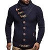 Herren Strickjacke mit asymmetrischem Kragen und einzigartigem Knopfdesign Echoarchiv