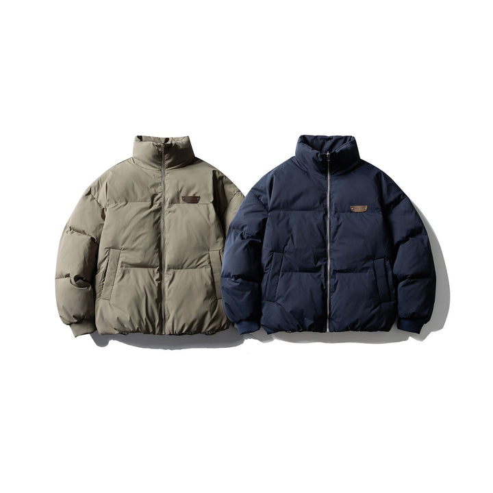 Herren Boxy-Pufferjacke mit hohem Stehkragen und minimalistischer Außenhülle Echoarchiv
