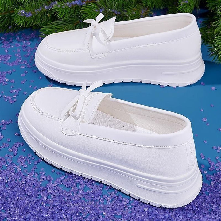 Damen Komfortable Slip-On Sneakers mit eleganter Schleife Echo Archiv