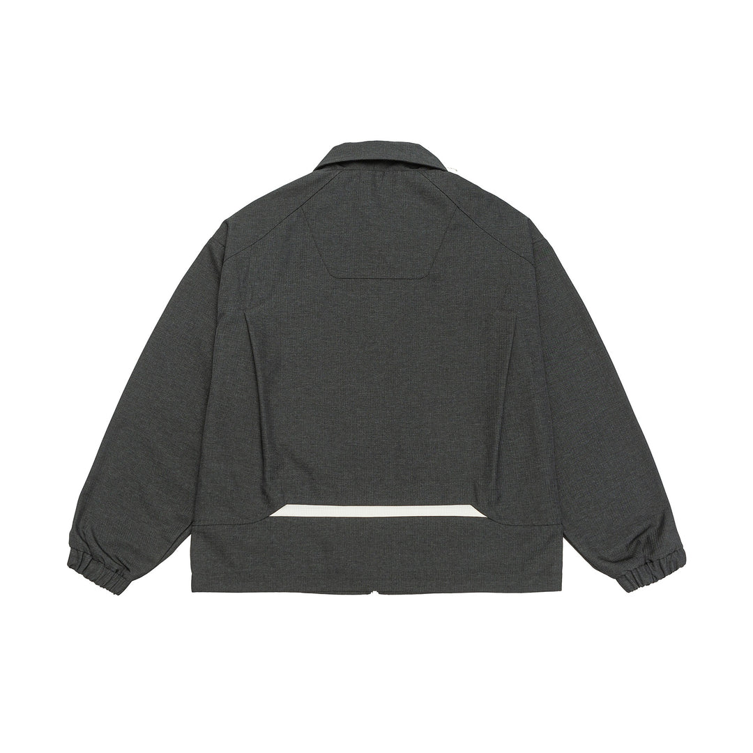 Unisex Kurzblouson im Boxy‑Cut mit Hemdkragen, sichtbarem Metallreißverschluss und Utility‑Pattentaschen Echoarchiv