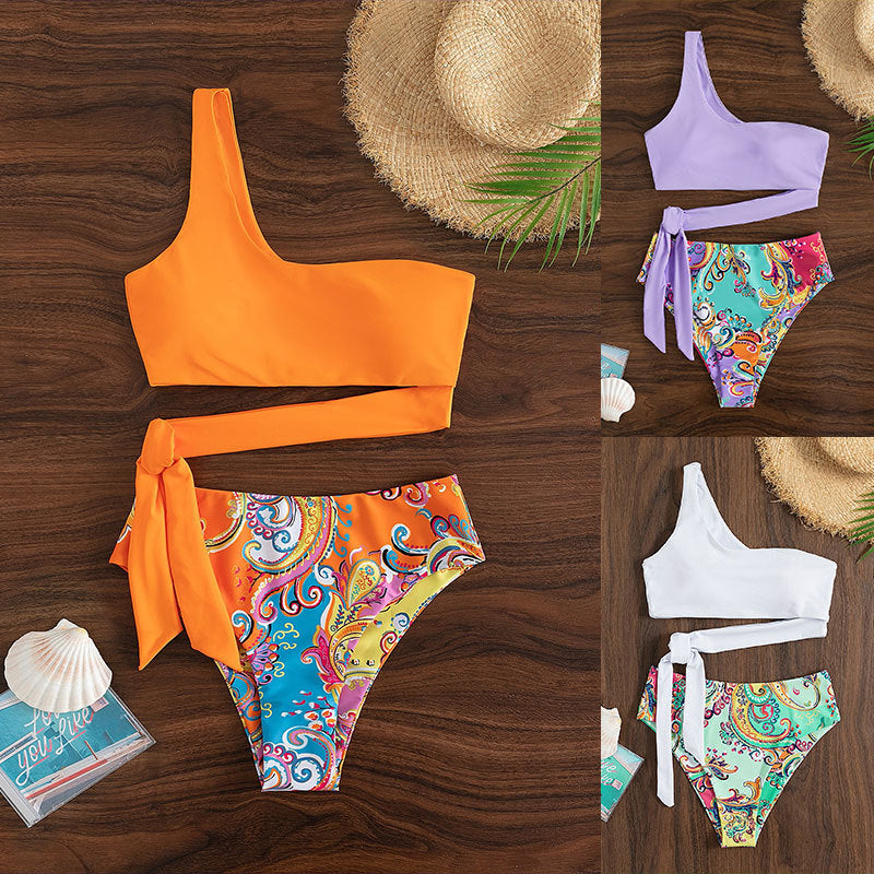 Damen Triangel-Bikini mit modischem asymmetrischem Oberteil und hohem Bund Echo Archiv