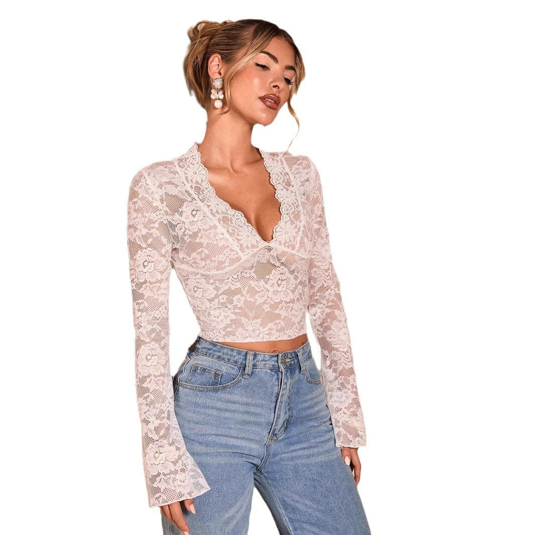 Damen nan transparente Spitzenbluse mit V-Ausschnitt, tailliert und Trompetenärmeln Echo Archiv