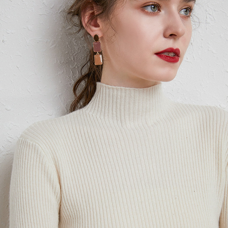 Damen Figurbetonter Feinstrick-Rollkragenpullover mit extrafeiner Rippenstruktur und kaschmirweicher Haptik Echoarchiv