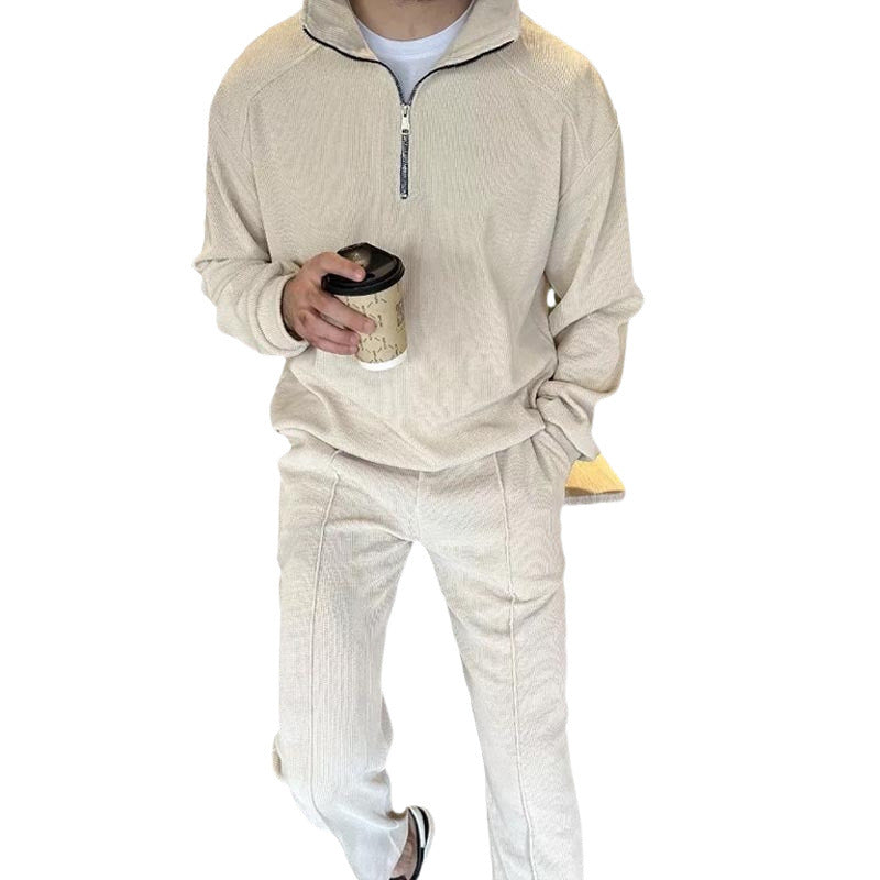 Herren Lounge-Set bestehend aus hochwertigem Pullover mit Reißverschluss und bequemen Jogginghosen Echoarchiv