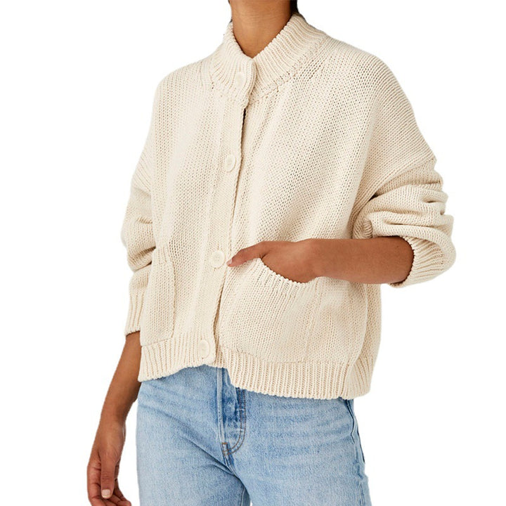 Damen Kurzer Boxy-Cardigan aus Grobstrick mit hoher Knopfleiste und Eingrifftaschen Echo Archiv