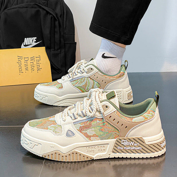 Damen Sportliche Modesneaker mit innovativem Oberflächenmaterial Echo Archiv