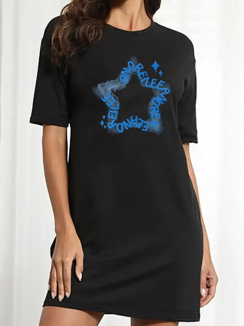 Damen T-Shirt-Kleid mit künstlerischem Blumenmotiv und figurbetontem Schnitt Echo Archiv