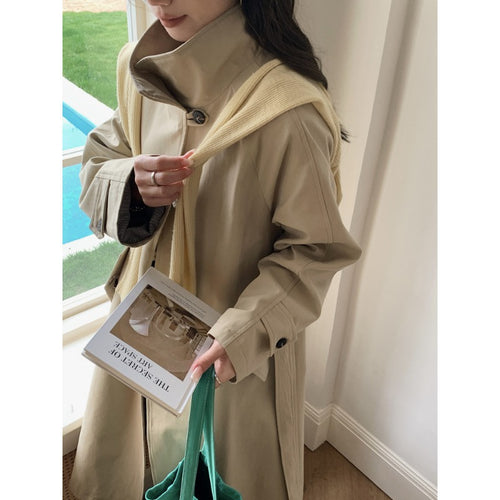 Damen Langer Trenchcoat mit hohem Stehkragen und Raglanärmeln Echoarchiv