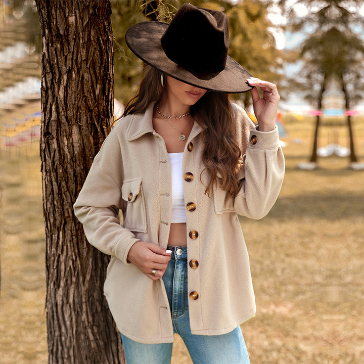 Damen Oversize-Fleece-Hemdjacke mit aufgesetzten Brusttaschen und durchgehender Knopfleiste Echoarchiv