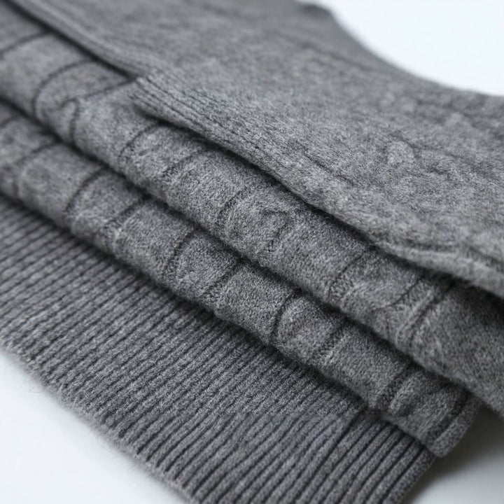 Damen Oversize Zopfmuster-Pullover mit V-Ausschnitt und breitem Rippbündchen Echoarchiv