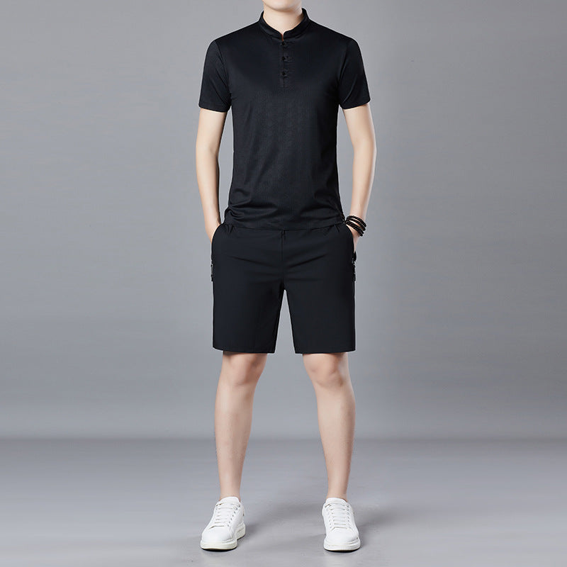 Herren Poloshirt mit kurzem Kragen und lässigen Shorts Echoarchiv