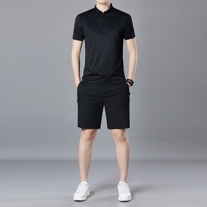 Herren Poloshirt mit kurzem Kragen und lässigen Shorts Echoarchiv