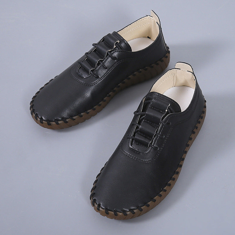 Damen Leichter Schnürschuh mit handgenähter Ziernaht und profilierter Gummisohle Echo Archiv
