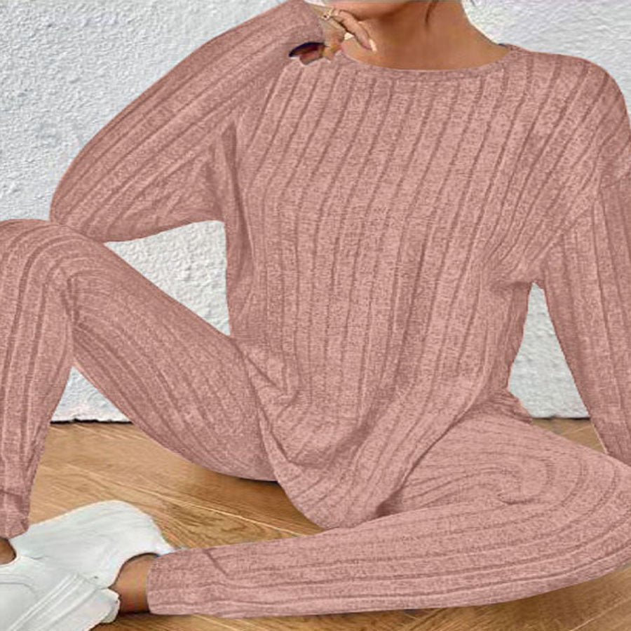 Damen Geripptes Relax‑Zweiteiler aus Feinstrick mit Rundhalsausschnitt und Slim‑Jogger – Élanora