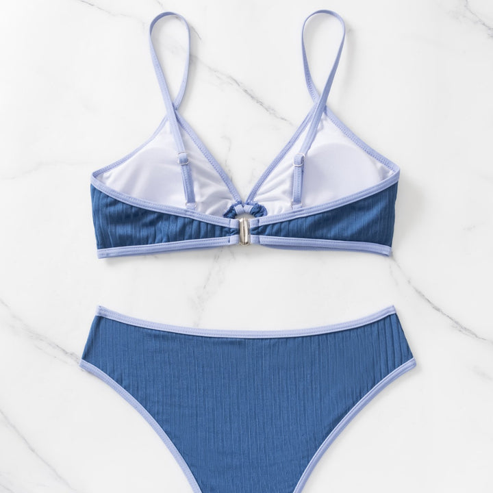Damen Sportlicher Hochschnitt-Bikini mit Ringdetail Echo Archiv