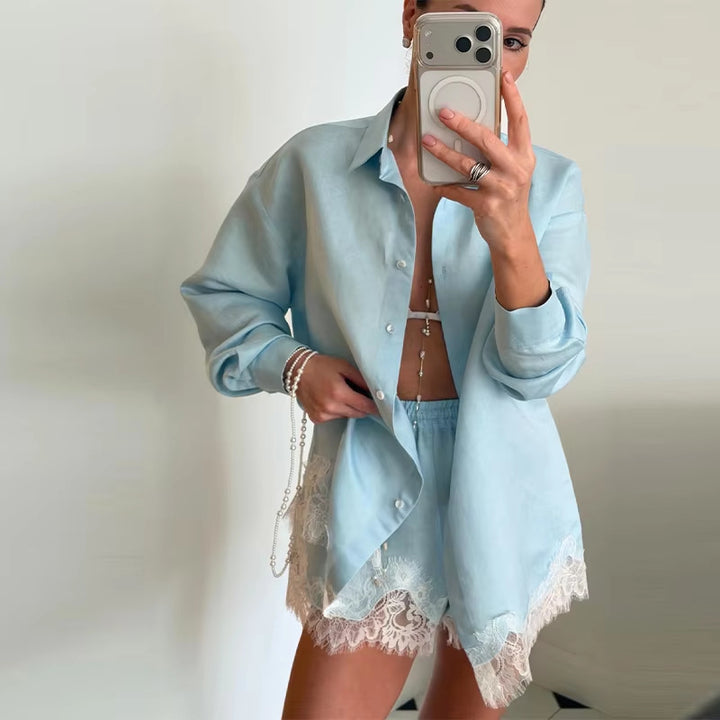 Damen nan zweiteiliges Satin-Pyjama-Set mit Hemdbluse, Gummibund-Shorts und Spitzenbesatz Echo Archiv