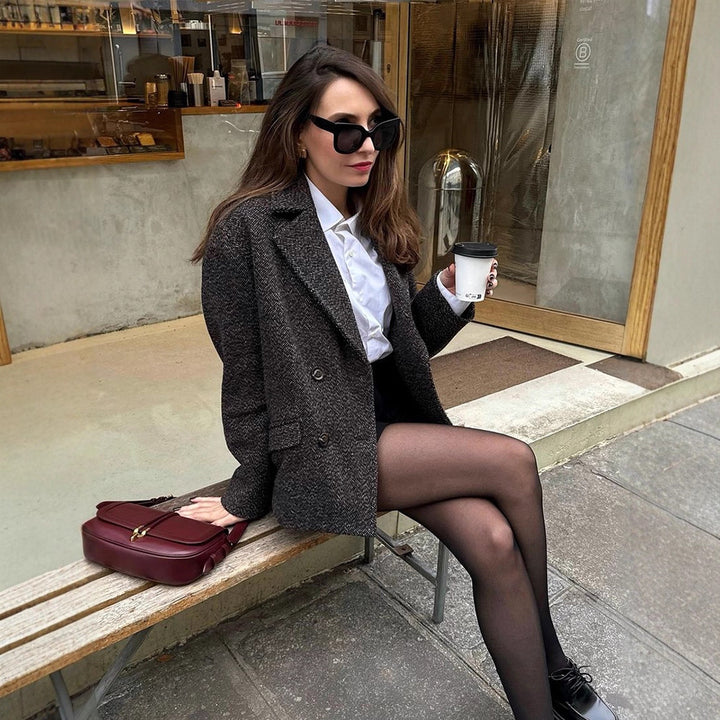 Damen Kurztaillierter Doppelreiher-Blazer aus Bouclé‑Tweed Echoarchiv