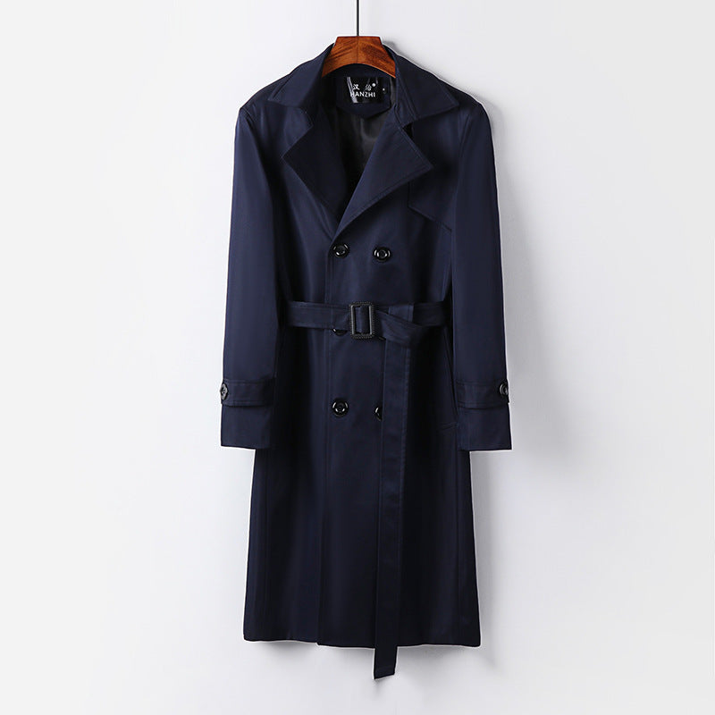 Herren Trenchcoat-Mantel mit doppelter Knopfleiste Taillengürtel und klassischem Revers Echoarchiv