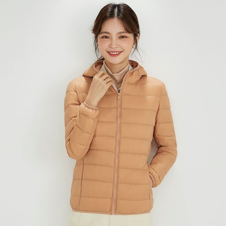 Damen Ultraleichte gesteppte Kapuzenjacke mit ultraflacher Thermowatte Echoarchiv