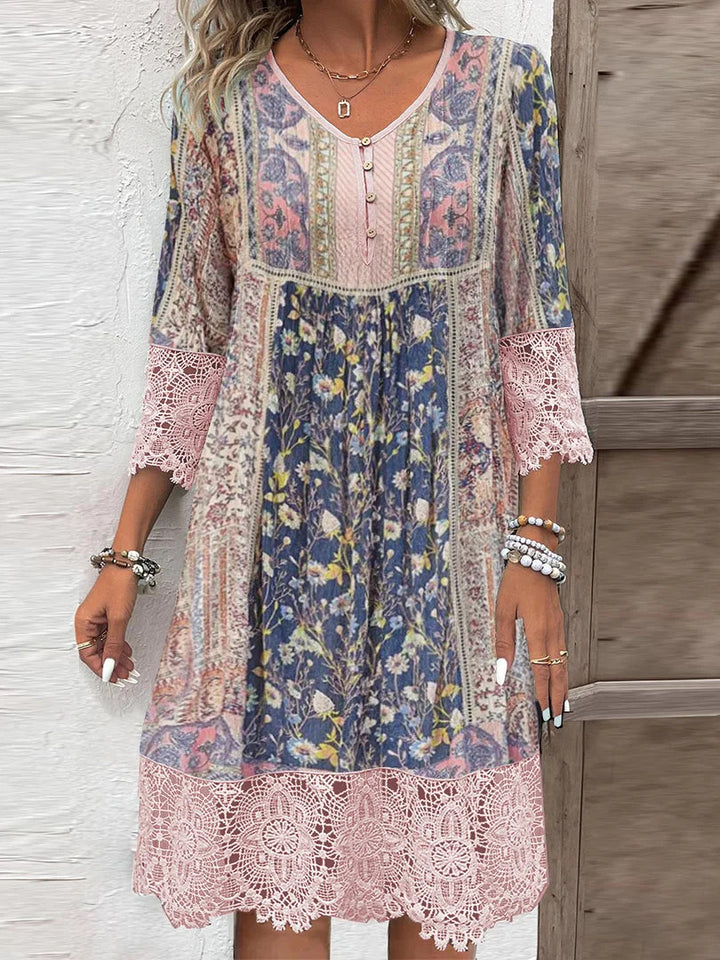 Frauen Boho Midi Kleid mit floralem Patchwork-Druck, Dreiviertelärmel und Häkelspitze Echoarchiv