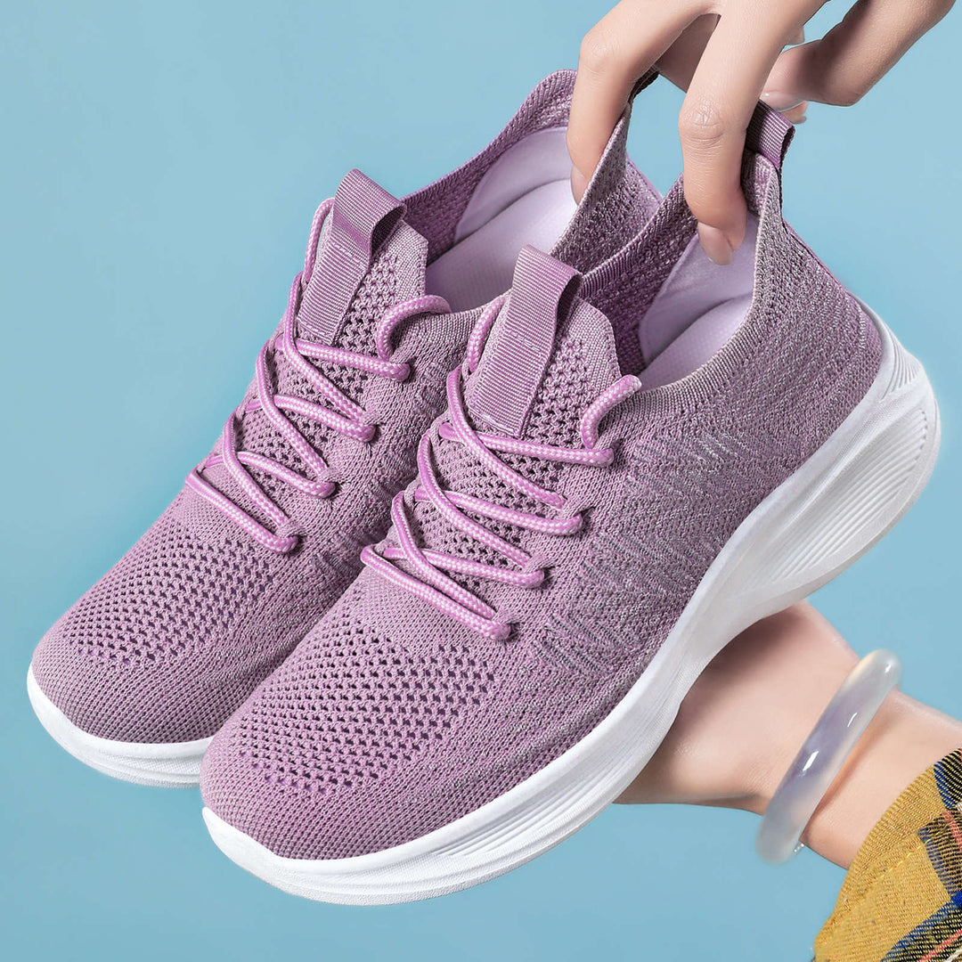 Damen nan ergonomischer Strick-Comfort-Sneaker mit gezielter Belüftung, elastischem Schlupfschaft und stoßabsorbierender Keilsohle Echo Archiv