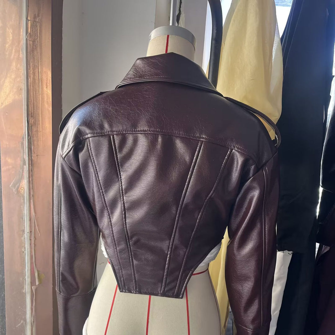Damen kurz geschnittener Lackoptik-Blouson mit tailliertem Korsett-Schnitt Echo Archiv