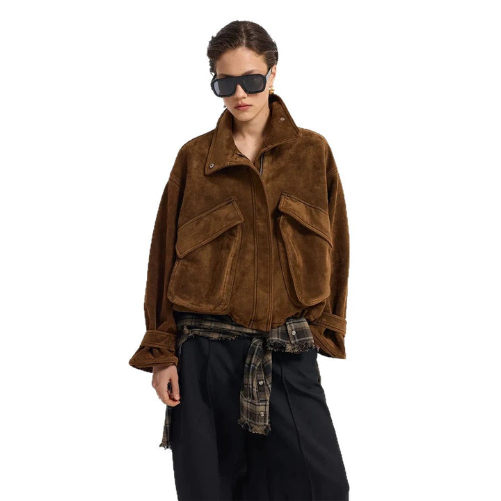 Damen Oversize Veloursleder-Blouson mit großen Pattentaschen und Stehkragen Echoarchiv