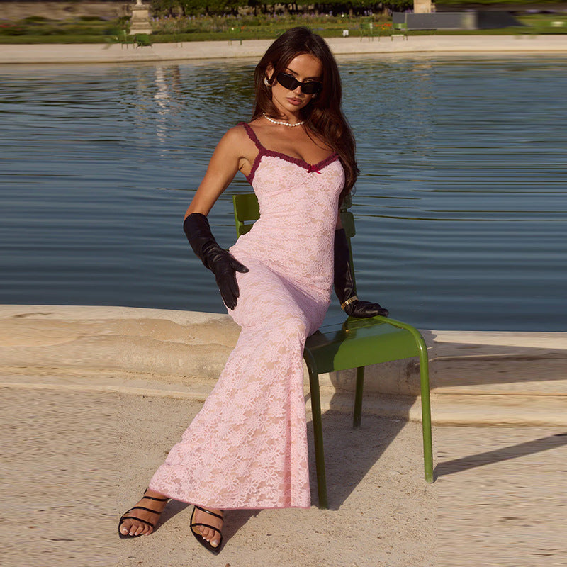 Damen Elegantes Spitzenmaxikleid mit feinem Trägerdesign Echo Archiv