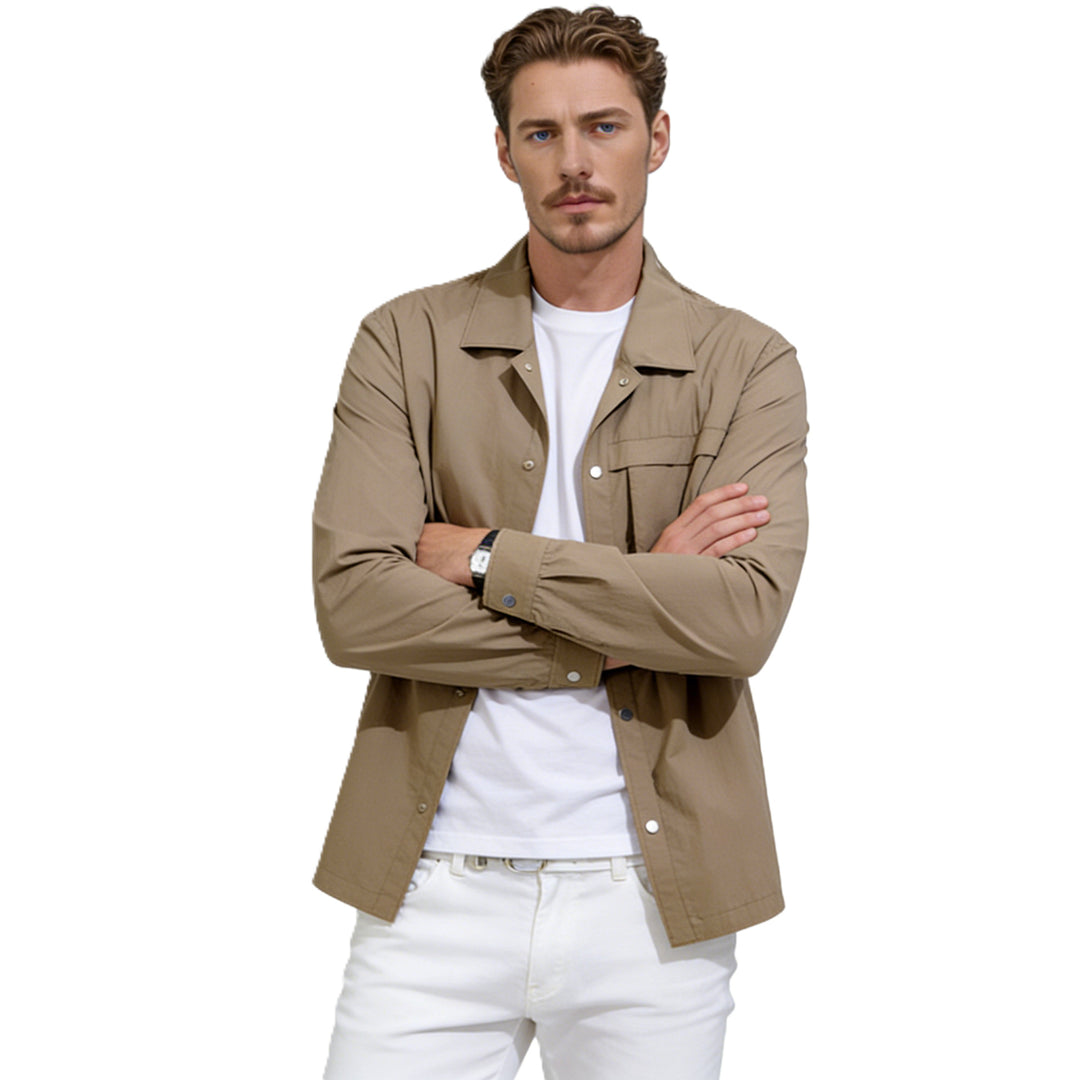 Herren Leichtes Utility-Overshirt mit Pattentaschen und Druckknopfleiste Echoarchiv