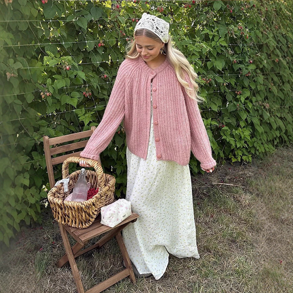 Damen Grobgestrickte Mohair-Optik Kurzjacke mit Raglanärmeln & Zierknopfleiste Echoarchiv