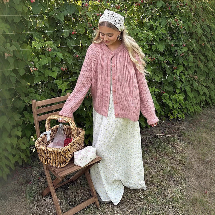 Damen Grobgestrickte Mohair-Optik Kurzjacke mit Raglanärmeln & Zierknopfleiste Echoarchiv