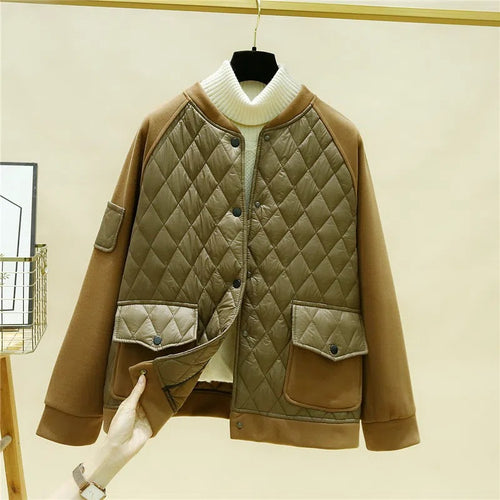 Damen nan wattierte Baseball-Bomberjacke mit Rautenstepp, Klappentaschen und elastischen Bündchen Echo Archiv