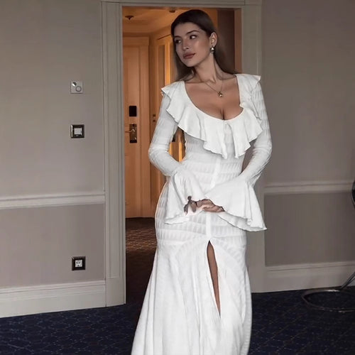 Damen Figurbetontes Maxikleid mit Volant‑Ausschnitt, Glockenärmeln und Schlitz Echoarchiv