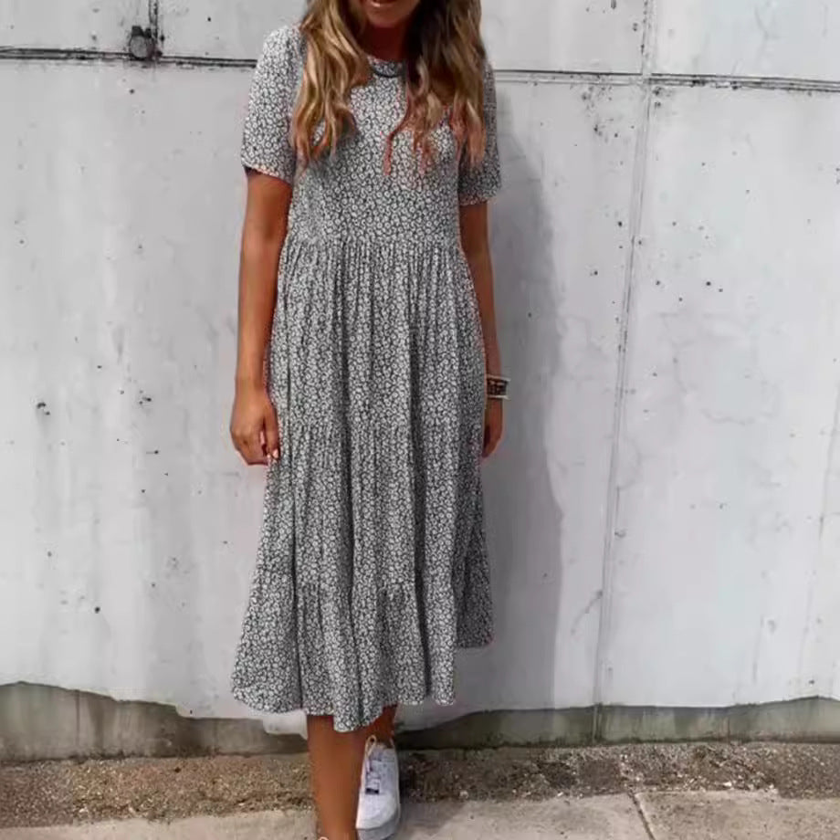 Damen nan geblümtes gekrepptes Midikleid mit geraffter Empire-Taille, kurzen Ärmeln und stufigem Volantrock Echo Archiv