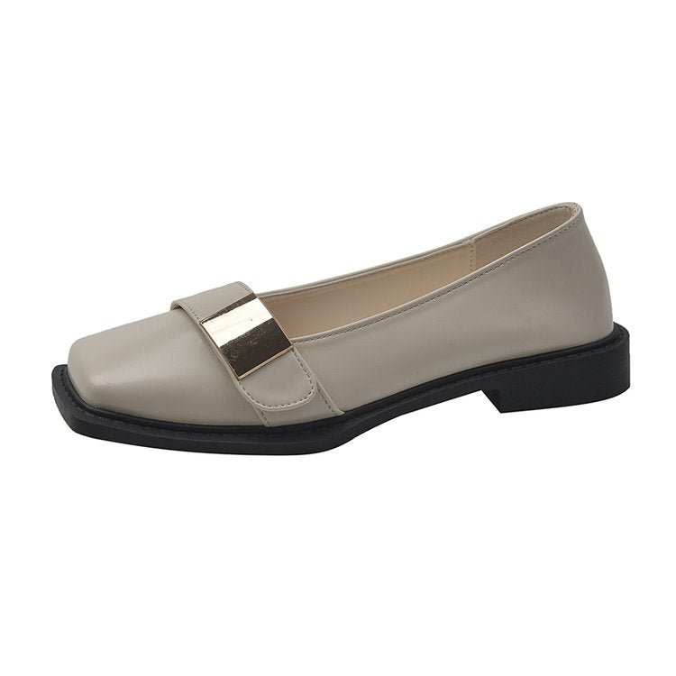 Damen Elegante Loafer mit quadratischer Zehenkappe und goldener Zierplatte – Lioré