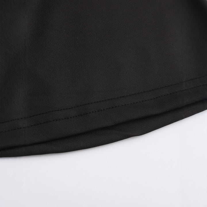 Damen Crop-T-Shirt mit auffälligem Schriftzug und figurbetontem Design Echo Archiv